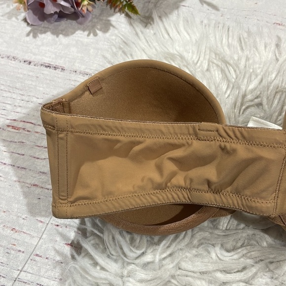 Hanro Allure Tan Push Up Underwire Bra - Picture 9 of 9